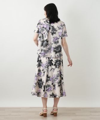 花柄クルーネックブラウス