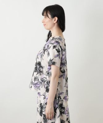 花柄クルーネックブラウス