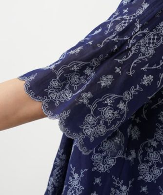 フラワー刺繍ブラウス【Ｌｅｉｌｉａｎ　ＷＨＩＴＥ　ＬＡＢＥＬ】