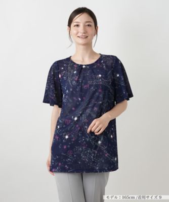 ＜Leilian (Women)＞星座モチーフプリントカットソー【Ｌｅｉｌｉａｎ　ＷＨＩＴＥ　ＬＡＢＥＬ】