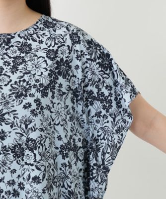 新品未使用レリアンフラワープリントブラウスLeilian WHITE LABEL フラワープリントブラウス【Leilian WHITE