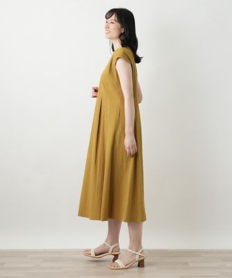 Ｖネックフレアワンピース【Ｌｅｉｌｉａｎ　ＷＨＩＴＥ　ＬＡＢＥＬ】
