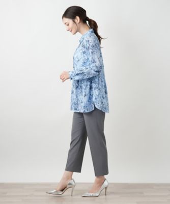 新品未使用レリアンフラワープリントブラウスLeilian WHITE LABEL フラワープリントブラウス【Leilian WHITE