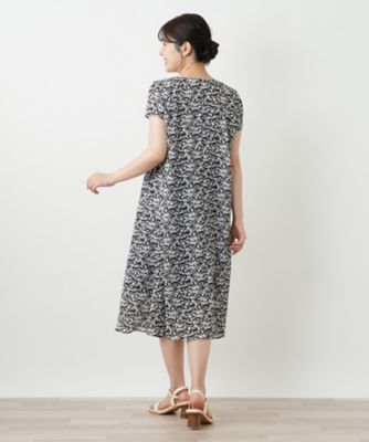 プリントＶネックワンピース【Ｌｅｉｌｉａｎ　ＷＨＩＴＥ　ＬＡＢＥＬ】