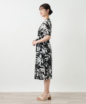リーフ柄フレアワンピース【Ｌｅｉｌｉａｎ　ＷＨＩＴＥ　ＬＡＢＥＬ】