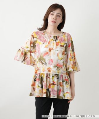 ＜Leilian (Women)＞プリントペプラムブラウス【Ｌｅｉｌｉａｎ　ＷＨＩＴＥ　ＬＡＢＥＬ】