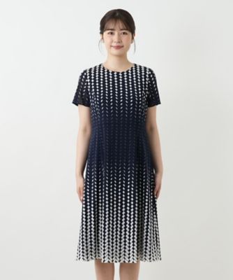 幾何学柄フレアワンピース