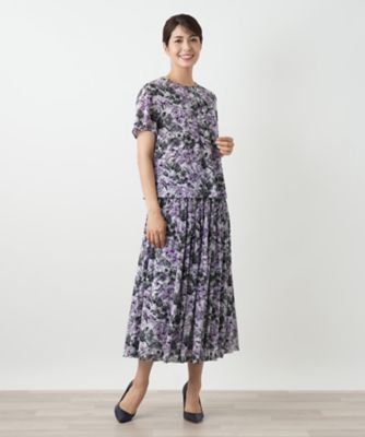 【現行 極美品✨】レリアン 4Lフラワープリントブラウス フレア 花柄 黒 現行 極美品✨】レリアン 4Lフラワープリントブラウス フレア 花