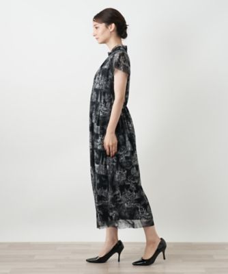 ★M&S Collection プリントボタンスルーフレア 淑女ワンピ★ SWINGLE（スウィングル）の「オリジナル刺繍カラーフロント