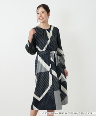 幾何学柄フレアワンピース【ROCHAS Premiere