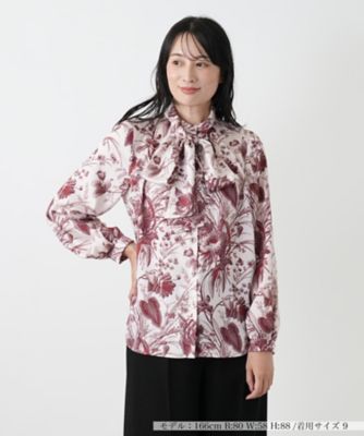 ＜Leilian (Women)＞プリントボウタイブラウス【ＲＯＣＨＡＳ　Ｐｒｅｍｉｅｒｅ】【ＥＲＩＣＡ】