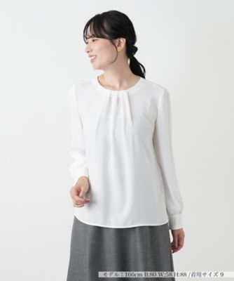 ＜Leilian (Women)＞タックデザインブラウス【Ｌｅｉｌｉａｎ　ＷＨＩＴＥ　ＬＡＢＥＬ】