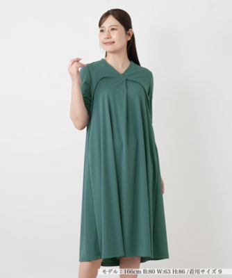 Vネックフレアワンピース | Leilian (Women)/レリアン | 三越伊勢丹