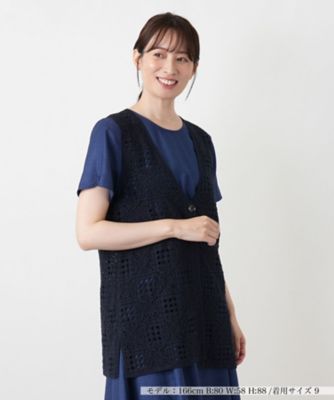 鍵編みVネックニットベスト【Leilian WHITE LABEL