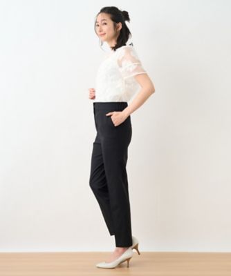 テーパードパンツ