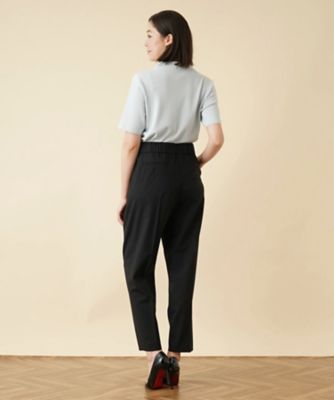テーパードパンツ