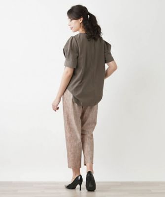 テーパードパンツ