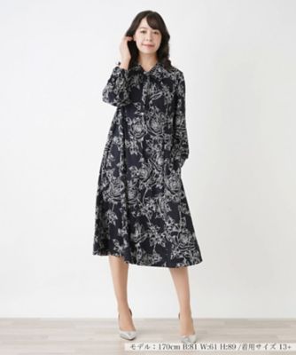 ボウタイフレアワンピース【ＲＯＣＨＡＳ　Ｐｒｅｍｉｅｒｅ】