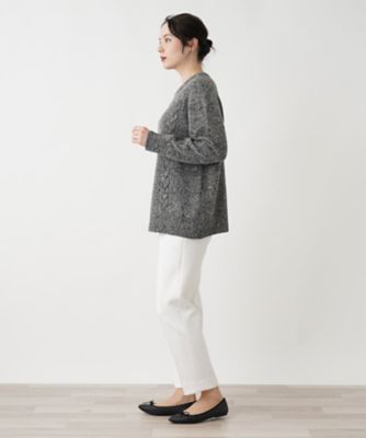 カシミヤ混ケーブル編みニット【Ｌｅｉｌｉａｎ　ＷＨＩＴＥ　ＬＡＢＥＬ】【ＢＩＡＧＩＯＬＩ】