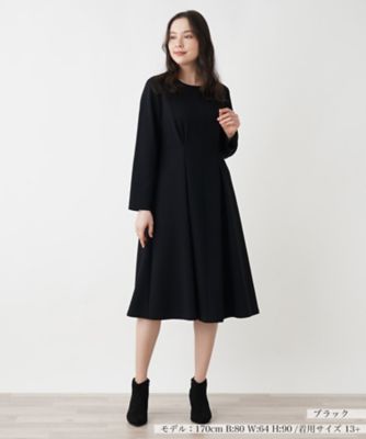 プリーツフレアワンピース【Ｌｅｉｌｉａｎ　ＷＨＩＴＥ　ＬＡＢＥＬ】