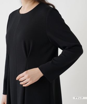 プリーツフレアワンピース【Ｌｅｉｌｉａｎ　ＷＨＩＴＥ　ＬＡＢＥＬ】