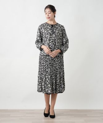 フラワー柄リボンブラウス【Ｌｅｉｌｉａｎ　ＷＨＩＴＥ　ＬＡＢＥＬ】