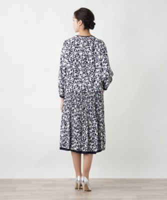 フラワー柄リボンブラウス【Ｌｅｉｌｉａｎ　ＷＨＩＴＥ　ＬＡＢＥＬ】