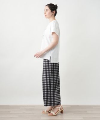【店舗人気】フラワー刺繍Ｔシャツ【Ｌｅｉｌｉａｎ　ＷＨＩＴＥ　ＬＡＢＥＬ】