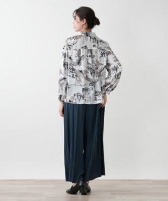 店舗人気】プリントボウタイ風ブラウス【ROCHAS