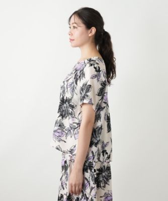 花柄クルーネックブラウス