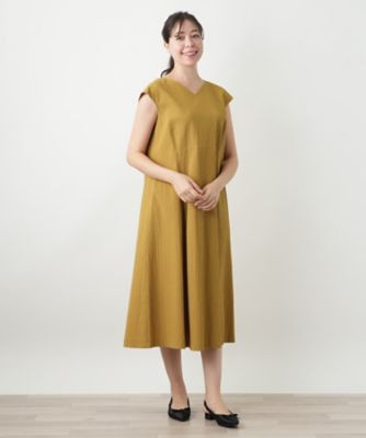 Ｖネックフレアワンピース【Ｌｅｉｌｉａｎ　ＷＨＩＴＥ　ＬＡＢＥＬ】