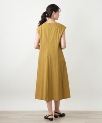 Ｖネックフレアワンピース【Ｌｅｉｌｉａｎ　ＷＨＩＴＥ　ＬＡＢＥＬ】