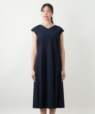 Ｖネックフレアワンピース【Ｌｅｉｌｉａｎ　ＷＨＩＴＥ　ＬＡＢＥＬ】
