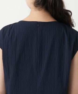 Ｖネックフレアワンピース【Ｌｅｉｌｉａｎ　ＷＨＩＴＥ　ＬＡＢＥＬ】