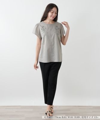 フラワー刺繍ブラウス【Ｌｅｉｌｉａｎ　ＷＨＩＴＥ　ＬＡＢＥＬ】