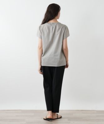 フラワー刺繍ブラウス【Ｌｅｉｌｉａｎ　ＷＨＩＴＥ　ＬＡＢＥＬ】