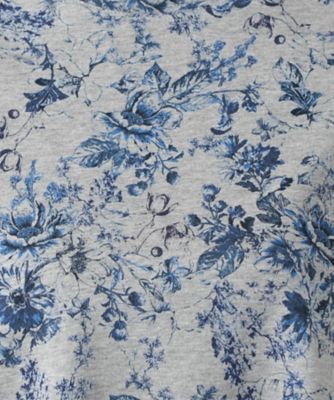 フラワープリントＴシャツ【Ｌｅｉｌｉａｎ　ＷＨＩＴＥ　ＬＡＢＥＬ】