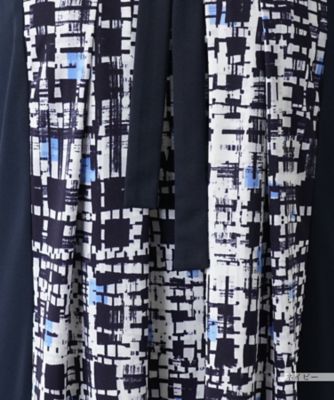【店舗人気】幾何学切替フレアワンピース【Ｌｅｉｌｉａｎ　ＷＨＩＴＥ　ＬＡＢＥＬ】