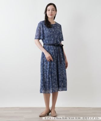 フラワー柄フレアワンピース【Ｌｅｉｌｉａｎ　ＷＨＩＴＥ　ＬＡＢＥＬ】