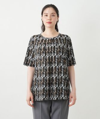 幾何学柄タックカットソー【Ｌｅｉｌｉａｎ　ＷＨＩＴＥ　ＬＡＢＥＬ】