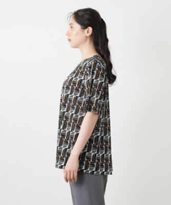 幾何学柄タックカットソー【Ｌｅｉｌｉａｎ　ＷＨＩＴＥ　ＬＡＢＥＬ】