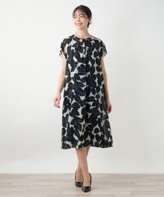 リーフ柄フレアワンピース【ROCHAS Premiere
