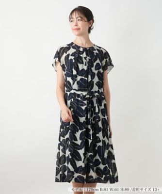 ＜Leilian plus house (Women/大きいサイズ)＞リーフ柄フレアワンピース【ＲＯＣＨＡＳ　Ｐｒｅｍｉｅｒｅ】
