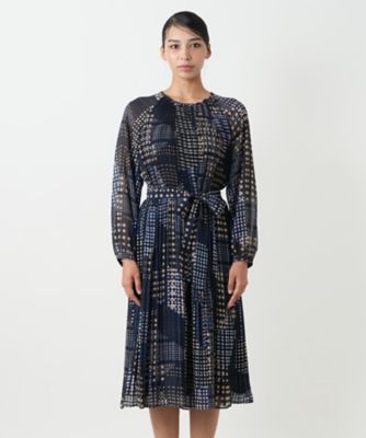 ドットプリーツワンピース【ROCHAS Premiere