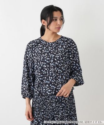 ＜Leilian plus house (Women/大きいサイズ)＞フラワープリント　ギャザーブラウス【Ｌｅｉｌｉａｎ　ＷＨＩＴＥ　ＬＡＢＥＬ】