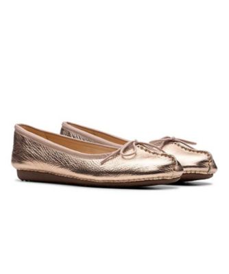 Ｃｌａｒｋｓ　２１３Ｆ　Ｆｒｅｃｋｌｅ　Ｉｃｅ　フレックルアイス　ゴールドシルバー　フラットシューズ