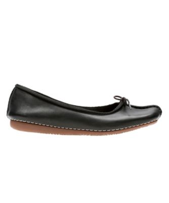 Clarks/ 213F Freckle Iceフラットレディースシューズ 楽天市場】クラークス レディース 歩きやすい フラットシューズ