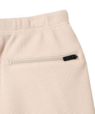 ＨＡＬＦ　ＰＡＮＴＳ