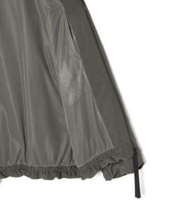 ＳＴＡＮＤ　ＣＯＬＬＡＲ　ＢＬＯＵＳＯＮ