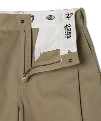 ＨＡＬＦ　ＰＡＮＴＳ